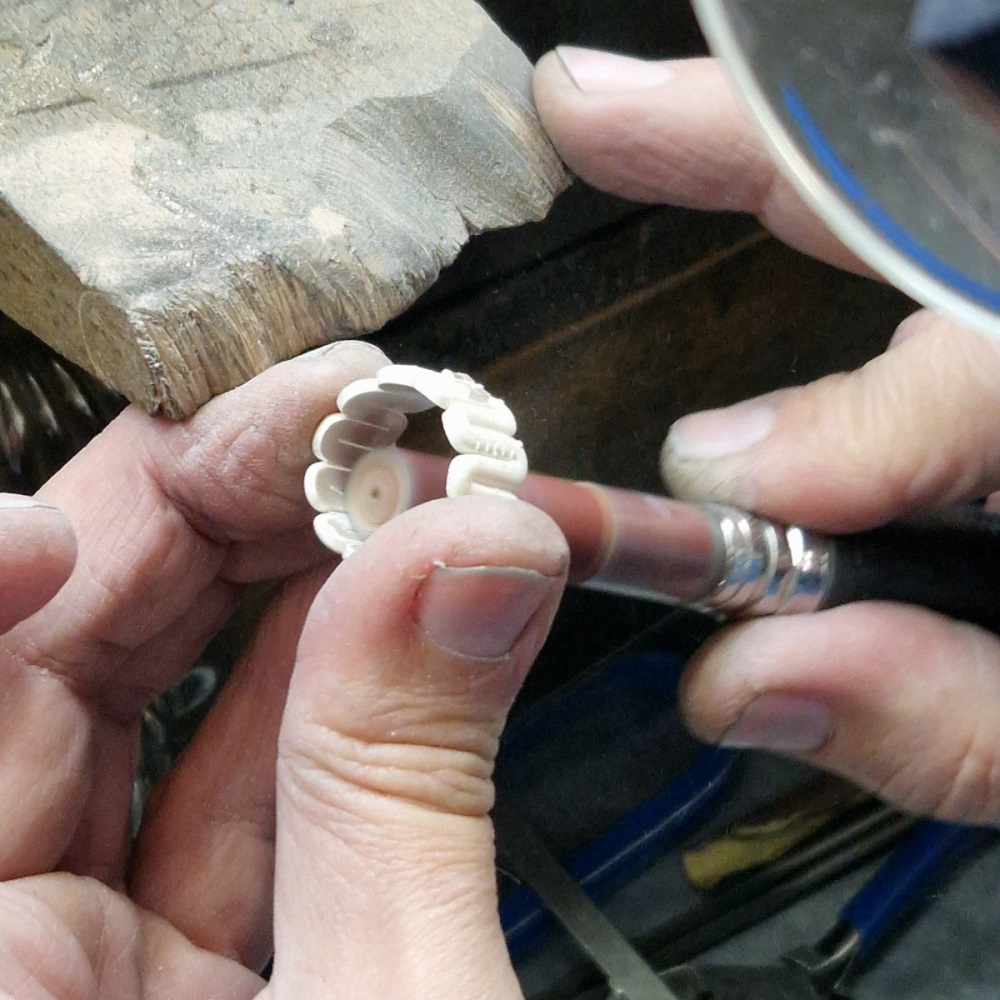 Anillo Rus hecho a mano Taller Corsia