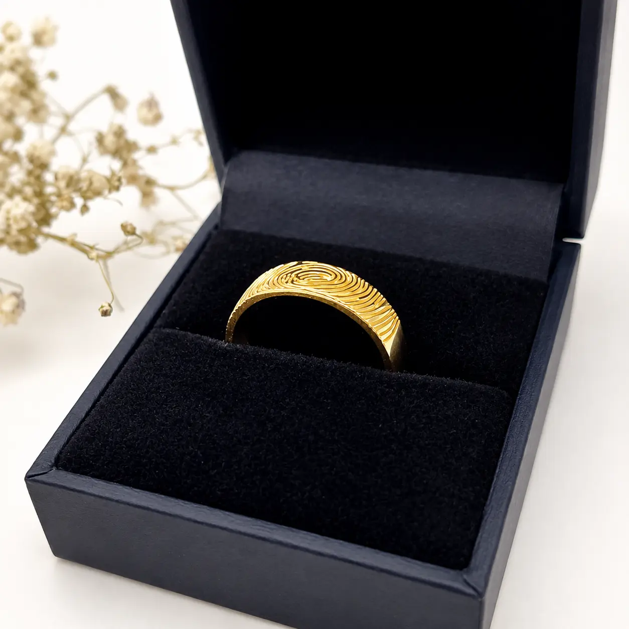 Anillo personalizado alianza con huella Corsia