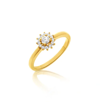 anillo con rosetón de brillantes en oro amarillo corsia