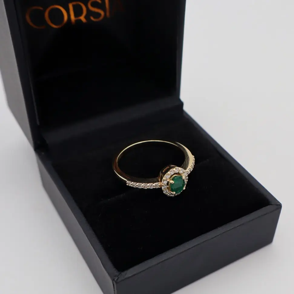 Anillo de oro amarillo con esmeralda y diamantes anillo de compromiso corsia